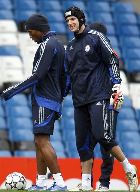 BAT1f8ac7_Drogba.jpg